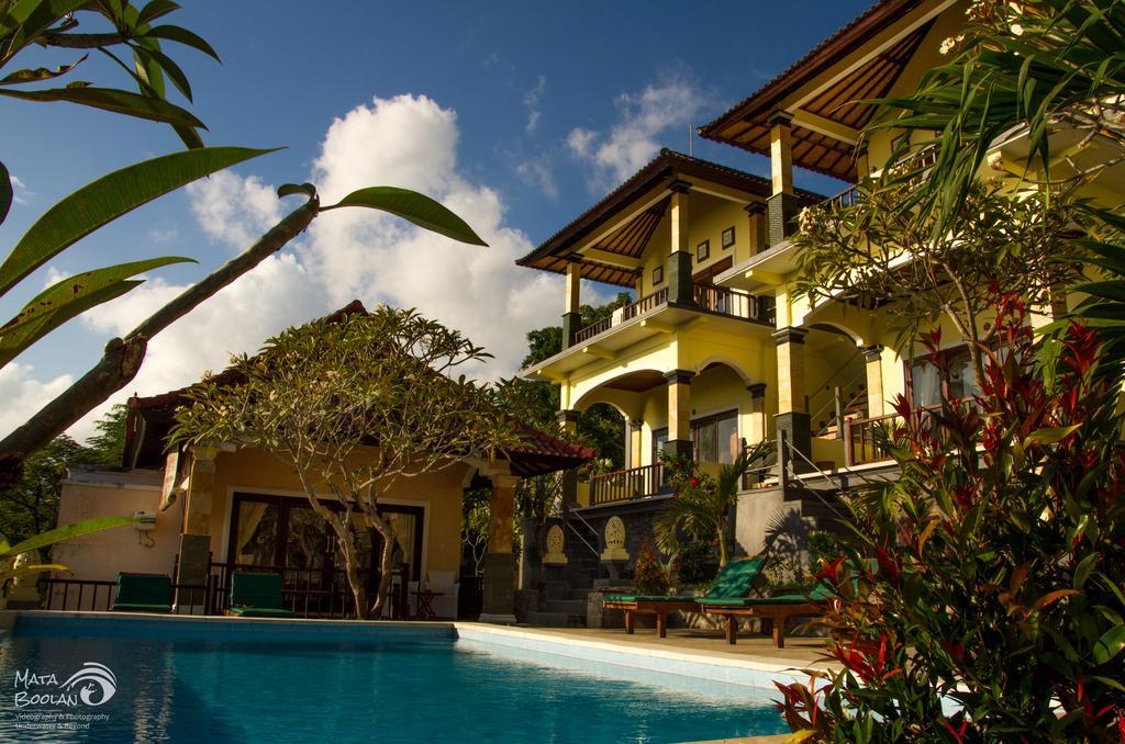 Beten Waru Bungalow And Restaurant Amed Exteriör bild