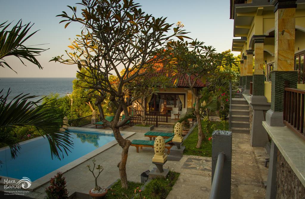 Beten Waru Bungalow And Restaurant Amed Exteriör bild