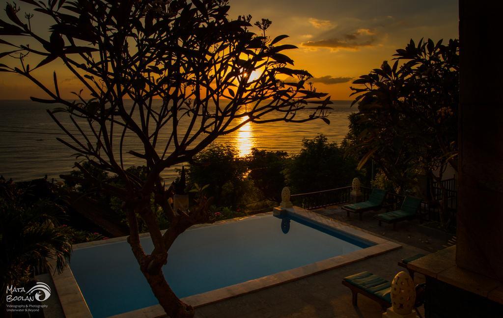 Beten Waru Bungalow And Restaurant Amed Exteriör bild