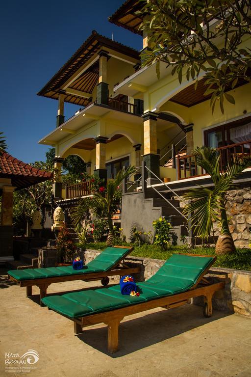 Beten Waru Bungalow And Restaurant Amed Exteriör bild