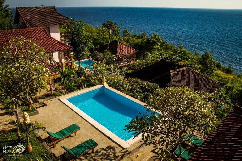 Beten Waru Bungalow And Restaurant Amed Exteriör bild