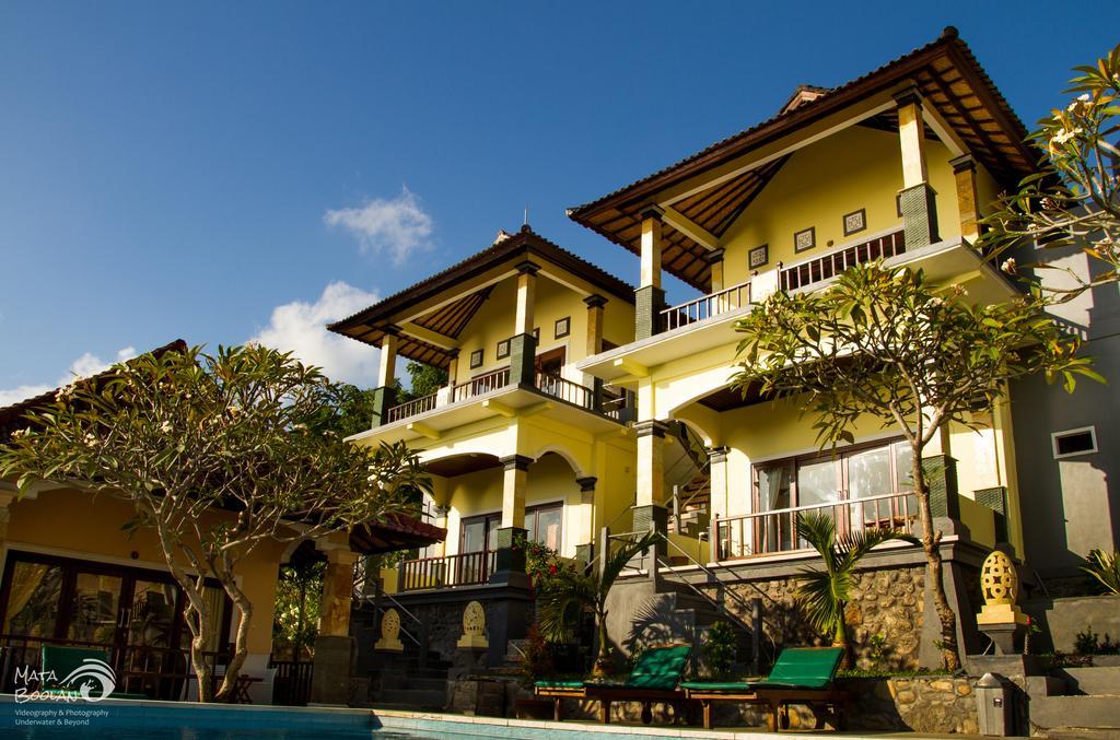 Beten Waru Bungalow And Restaurant Amed Exteriör bild