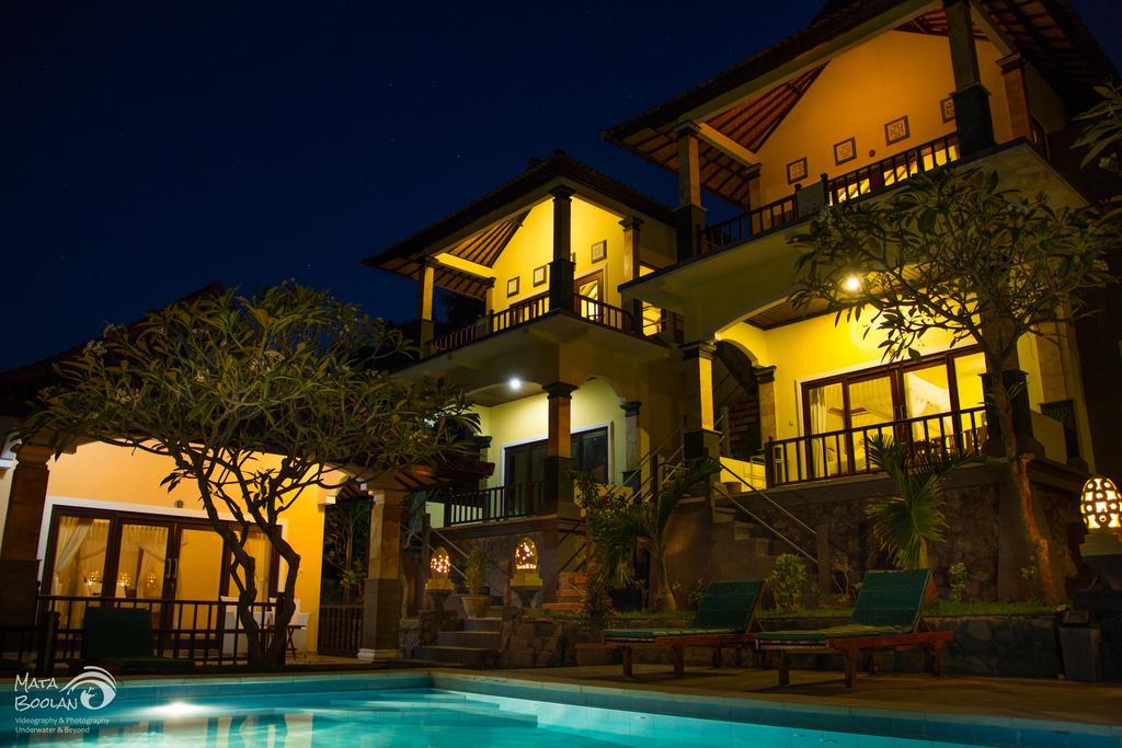 Beten Waru Bungalow And Restaurant Amed Exteriör bild
